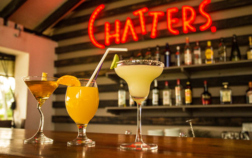 CHATTERS BAR　チャターズバー